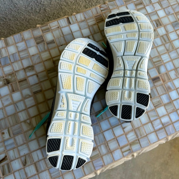 Sketchers - Light Weight - Flex Sole - Memory Foam - Laced Sneakers/Athletics - Picture 5 of 5